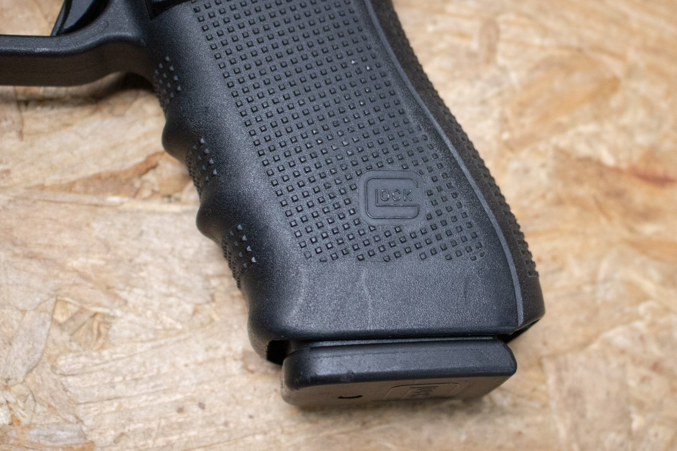 GLOCK 21 Gen4 45ACP Police Trade-In Pistols Made in USA (Fair Condition)